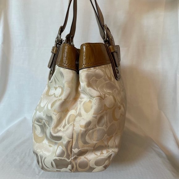 Vintage Large Tote Coach Signature Collection. - Picture 3 of 7